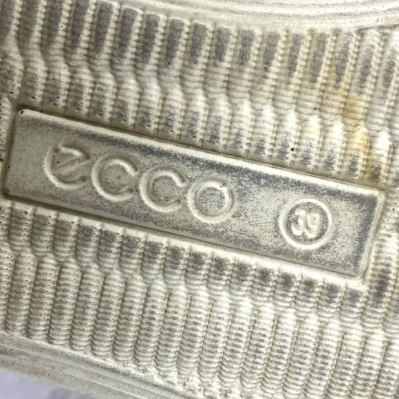 Ecco Soft Leather Low Top Comfort Sneaker Black Charcoal Gray 8-8.5 Casual - Picture 9 of 12
